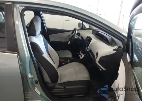 2017 Toyota Prius Two из США, поврежденный, VIN JTDKBRFU5H3054826